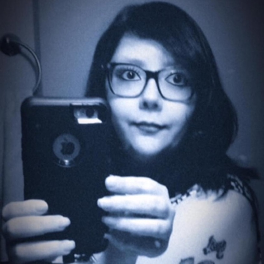 Meet your Posher, Delayna